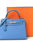 Epsom Kelly Sellier 28 Bleu Paradise