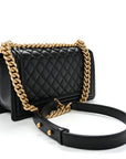 Caviar Quilted Medium Boy Flap Black