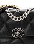 Lambskin Quilted Medium CHNL 19 Flap Black
