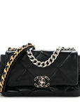 Lambskin Quilted Medium CHNL 19 Flap Black