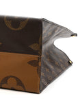 Reverse Monogram Giant Onthego GM