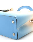 Taurillon Capucines MM Gradient Blue