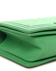 Caviar Quilted Medium Boy Flap Green