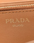 Vitello Move Metal Oro Chain Wallet Caramel