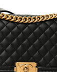 Caviar Quilted Medium Boy Flap Black