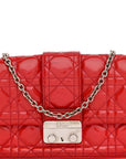 Patent Cannage New Lock Pouch Red