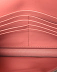 Vitello Cruise F is FNDI Medium Envelope Wallet on Chain Macaron