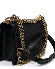 Caviar Quilted Medium Boy Flap Black