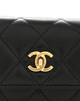 Lambskin Quilted Pearl Crush Clutch With Chain Black