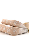 Monogram Giant By The Pool Multi Pochette Accessories Brume