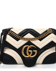 Calfskin Matelasse Medium GG Marmont Shoulder Bag Black White