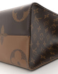 Reverse Monogram Giant Onthego MM