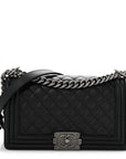 Caviar Quilted Medium Boy Flap Black