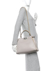 Vitello Seta Burro Medium Peekaboo Iconic Satchel Grigio Polvere Mattone