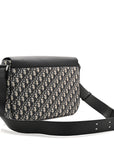 Grained Calfskin Oblique Saddle Messenger Black