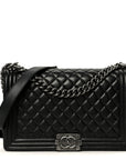 Calfskin Quilted Medium Boy Flap Black