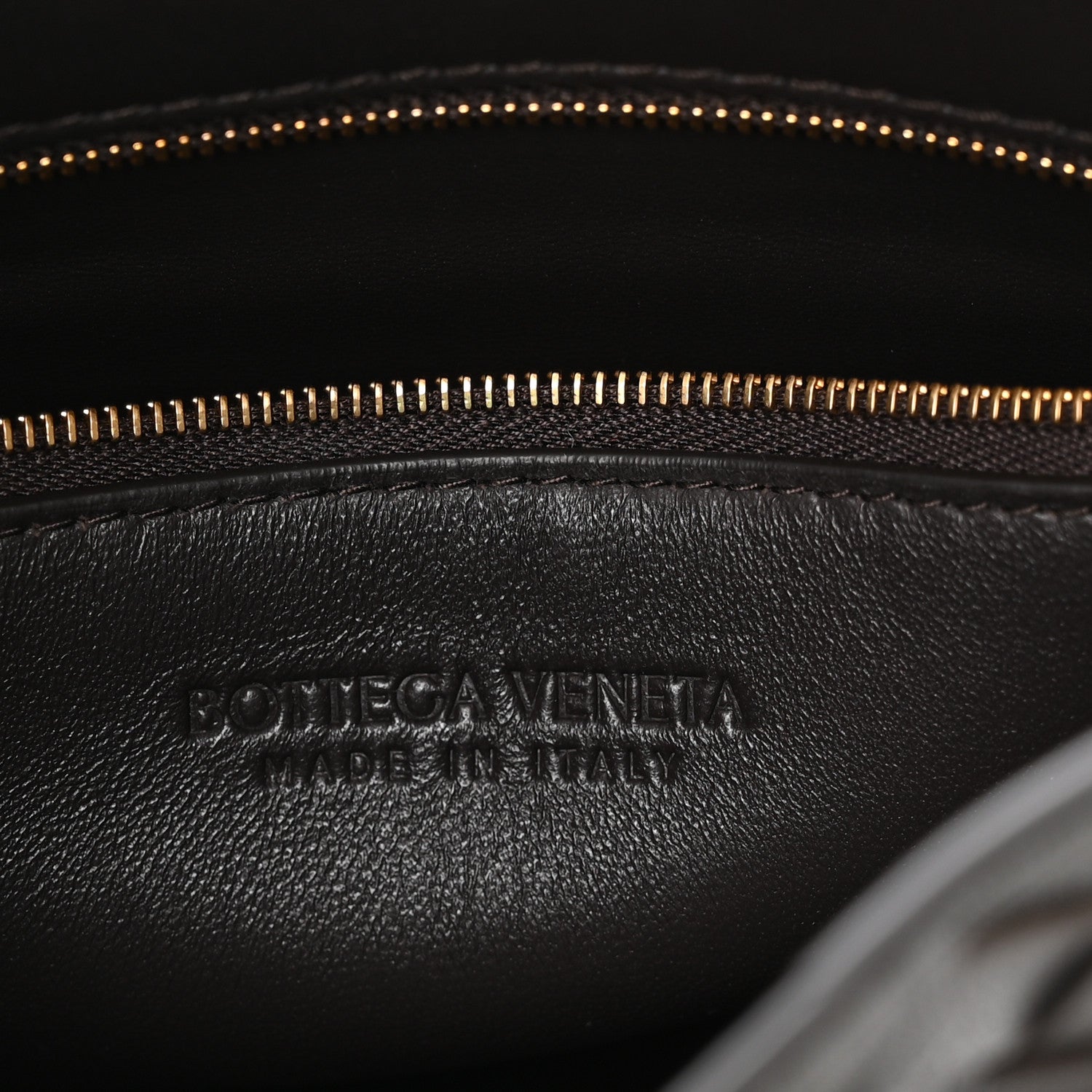 Nappa Intrecciato Small Andiamo Bucket Bag Fondant
