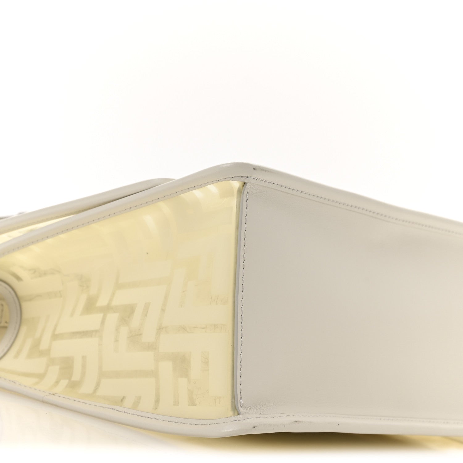 TPU FF Vitello Century F is FNDI Kan I Shoulder Bag White