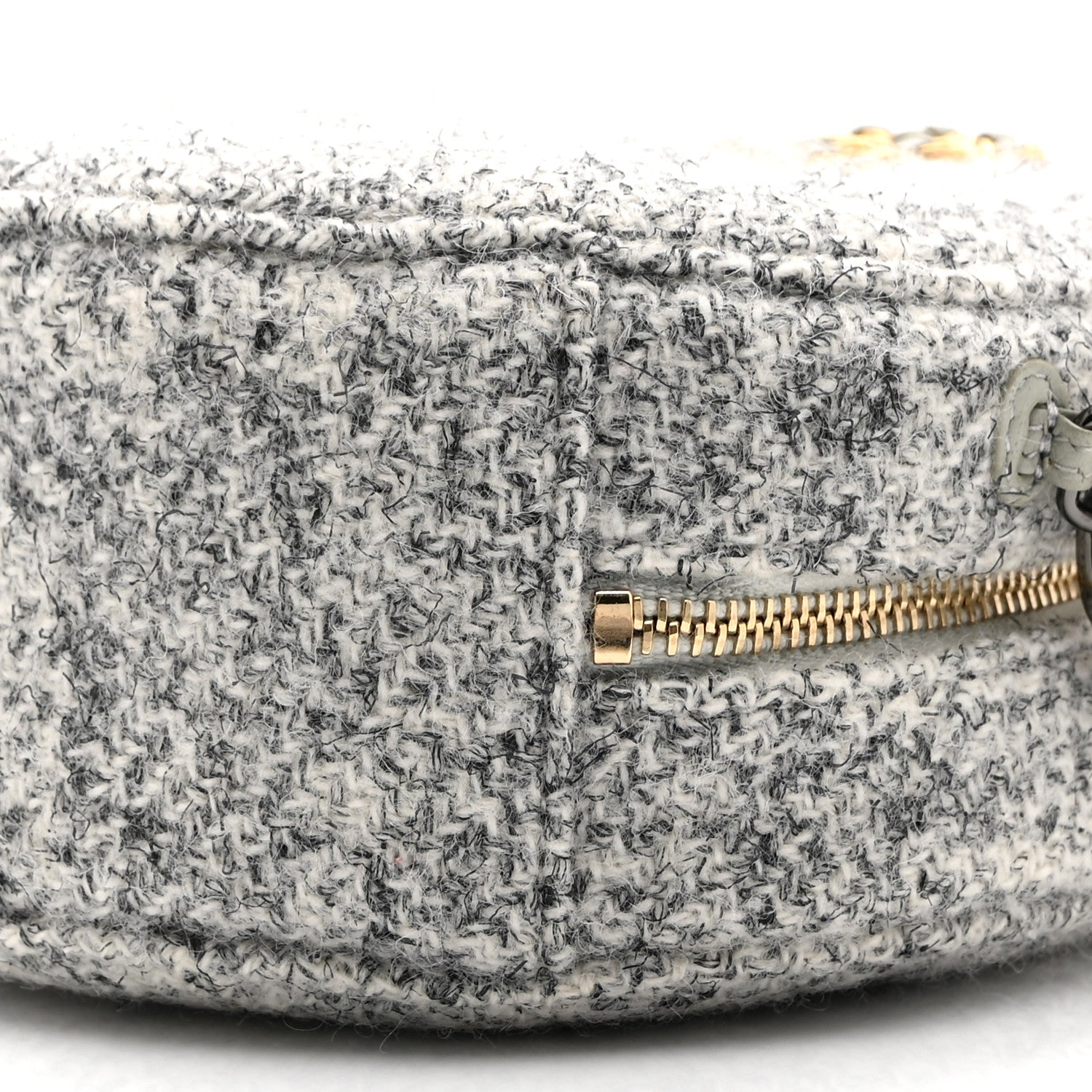 Wool Tweed Lambskin Quilted CHNL 19 Round Clutch With Chain Grey Ecru