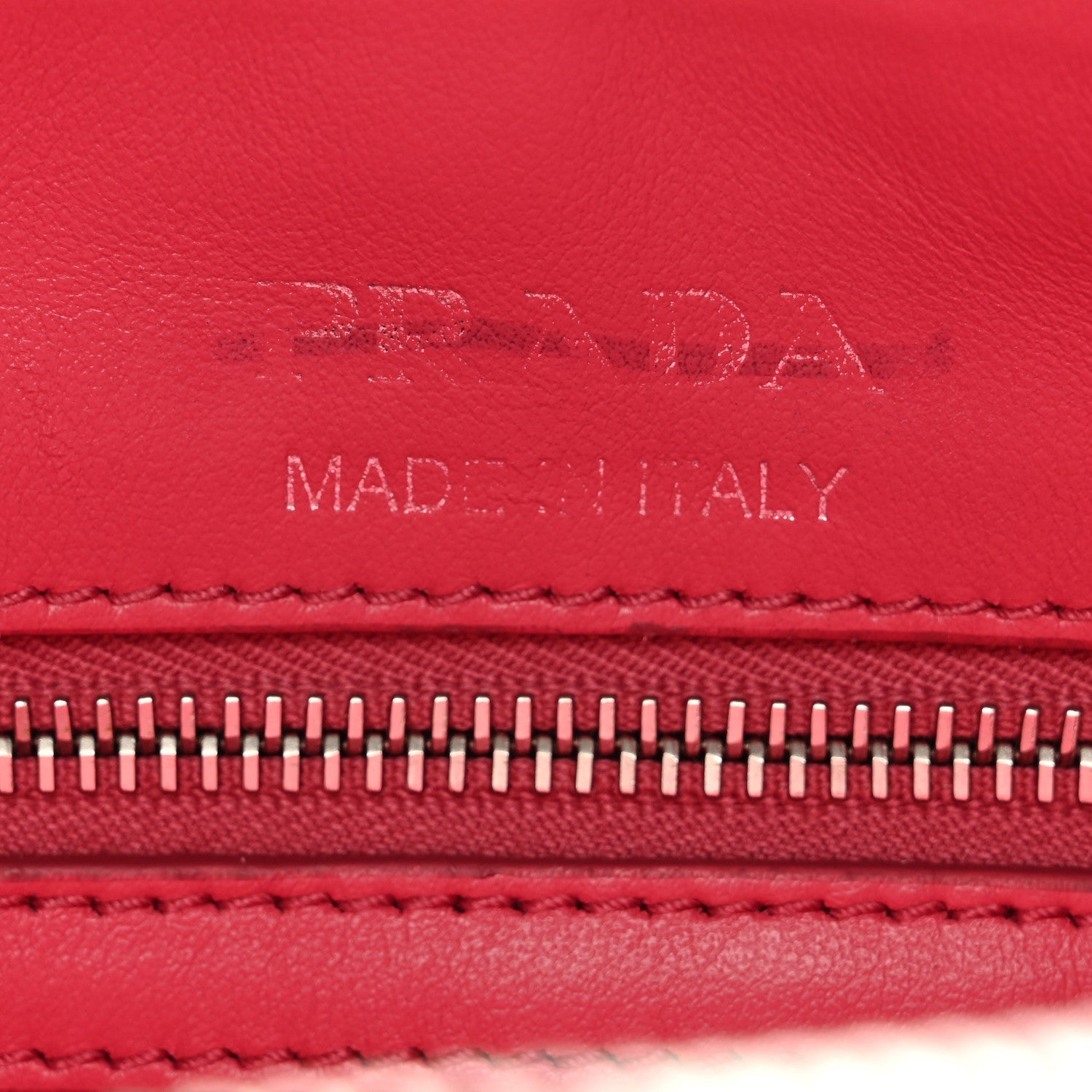 Soft Calfskin Diagramme Camera Bag Peonia