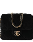 Velvet Quilted Crush On Chains Flap Bag Black