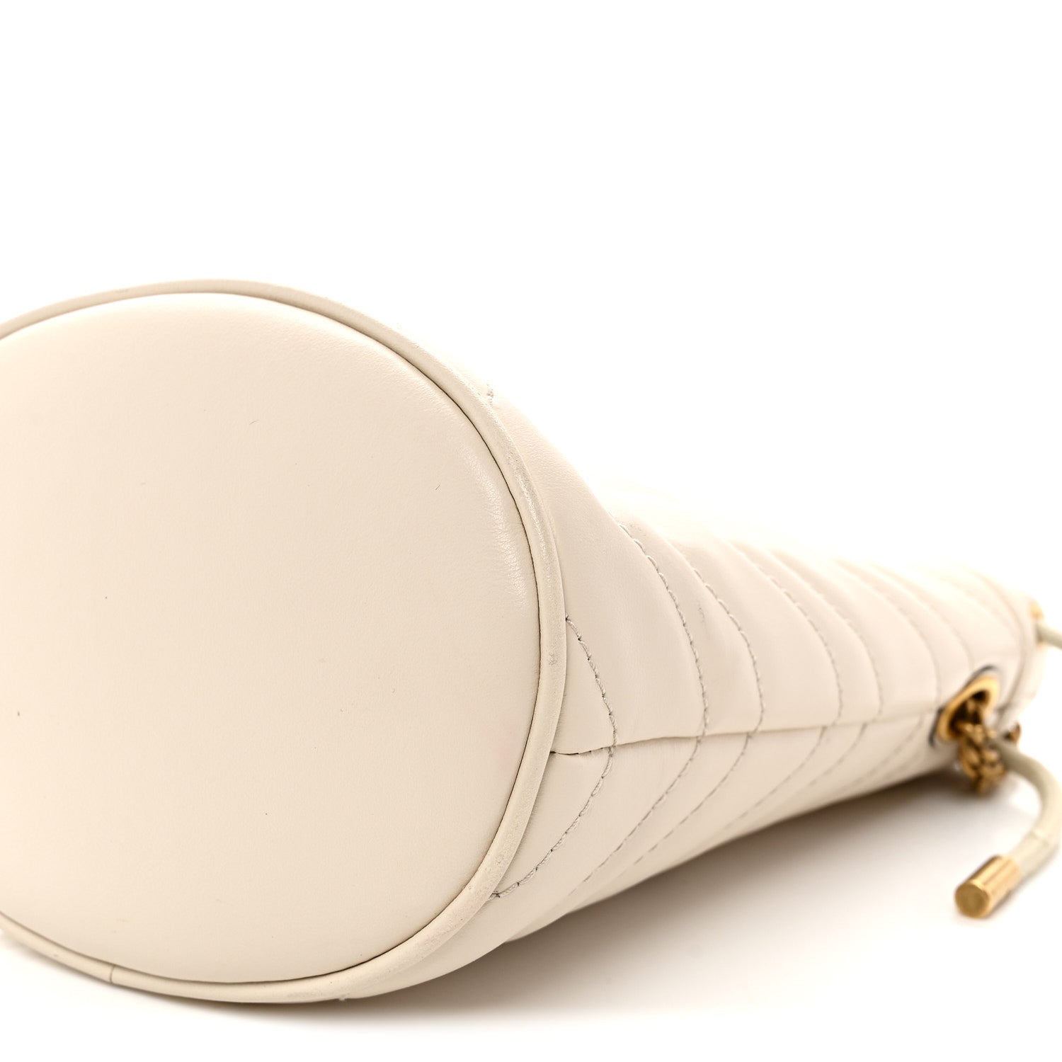 Calfskin Matelasse Mini GG Marmont 2.0 Bucket Bag White