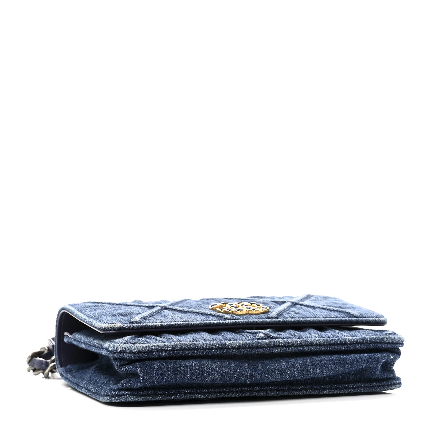 Denim Quilted CHNL 19 Wallet On Chain WOC Blue