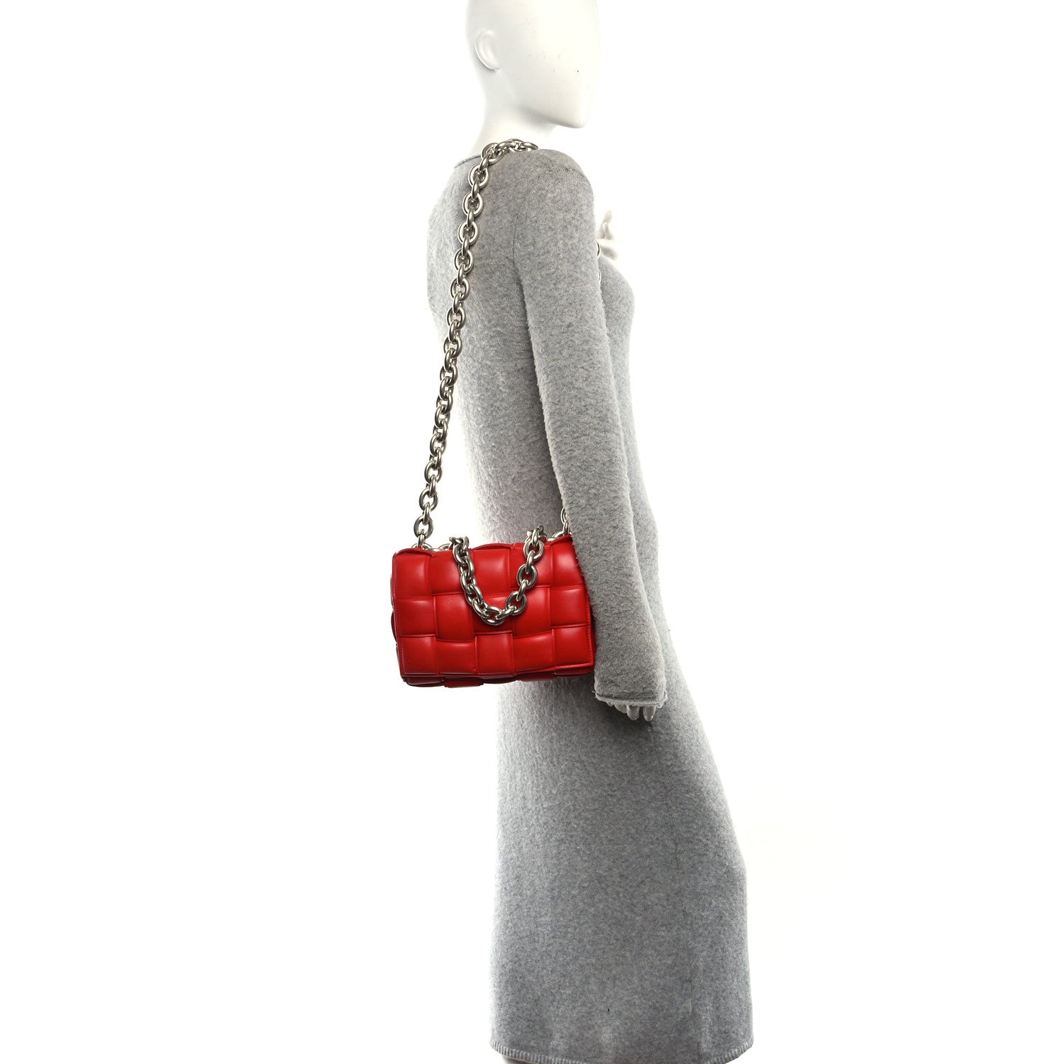 Lambskin Maxi Intreccio Padded Chain Cassette Crossbody Bag Nail Polish