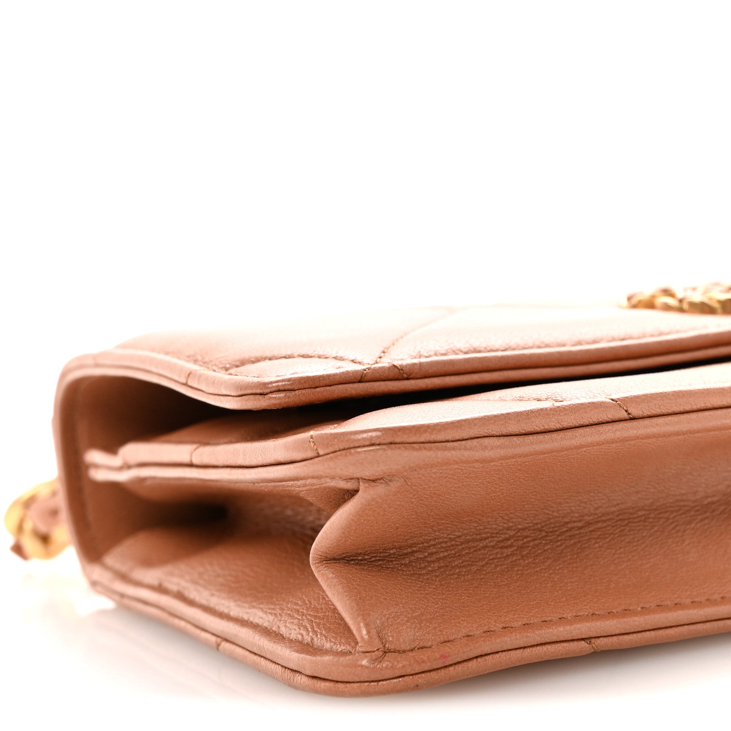 Lambskin Quilted CHNL 19 Wallet On Chain WOC Brown