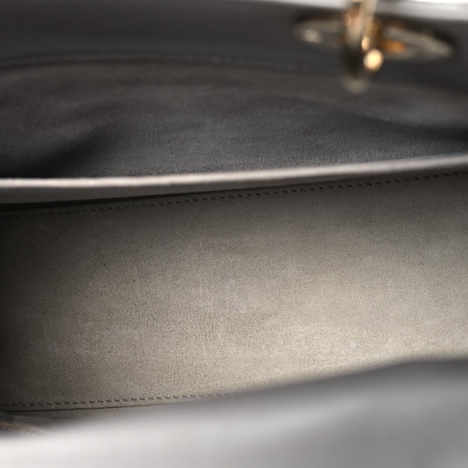 Pearly Lambskin Cannage Medium Lady D1OR Grey