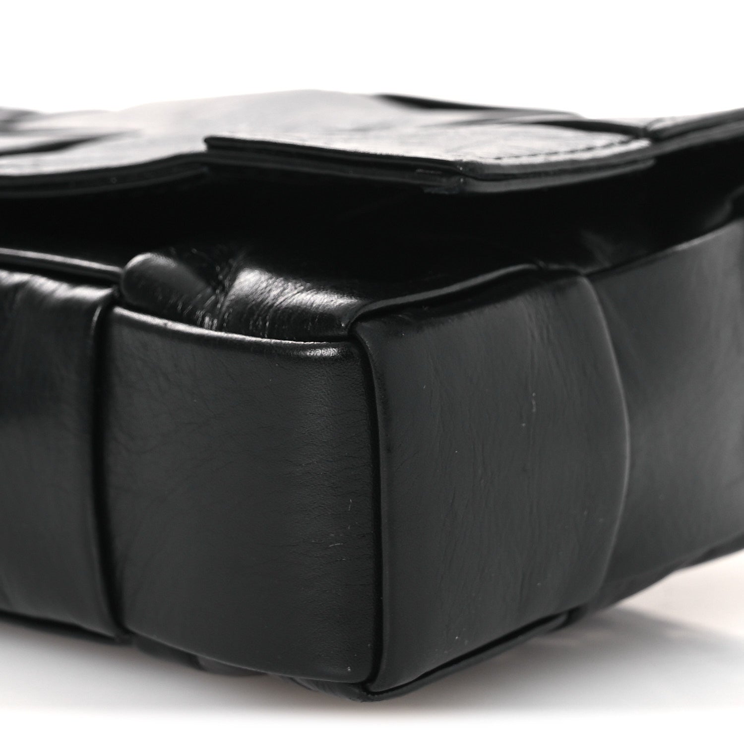 Paper Calfskin Maxi Intrecciato Small Cassette Crossbody Bag Black