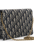 Oblique Saddle Chain Pouch Blue