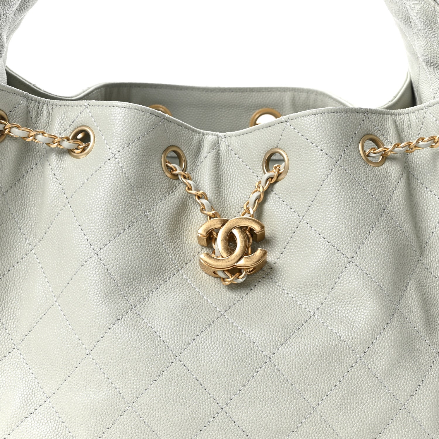 Caviar Quilted Small CHNL 25 Handbag Light Green