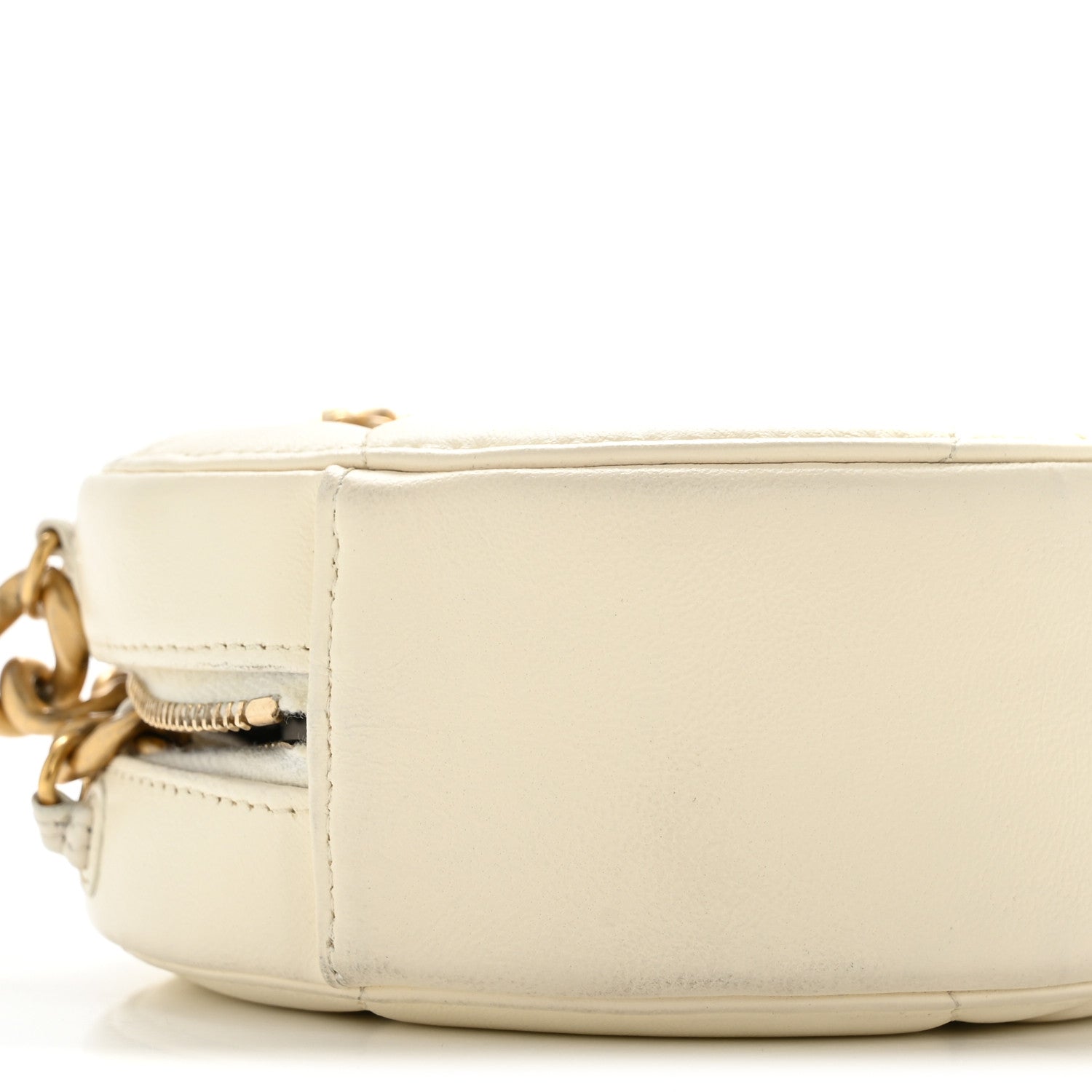 Lambskin Quilted CHNL 19 Round Clutch With Chain White