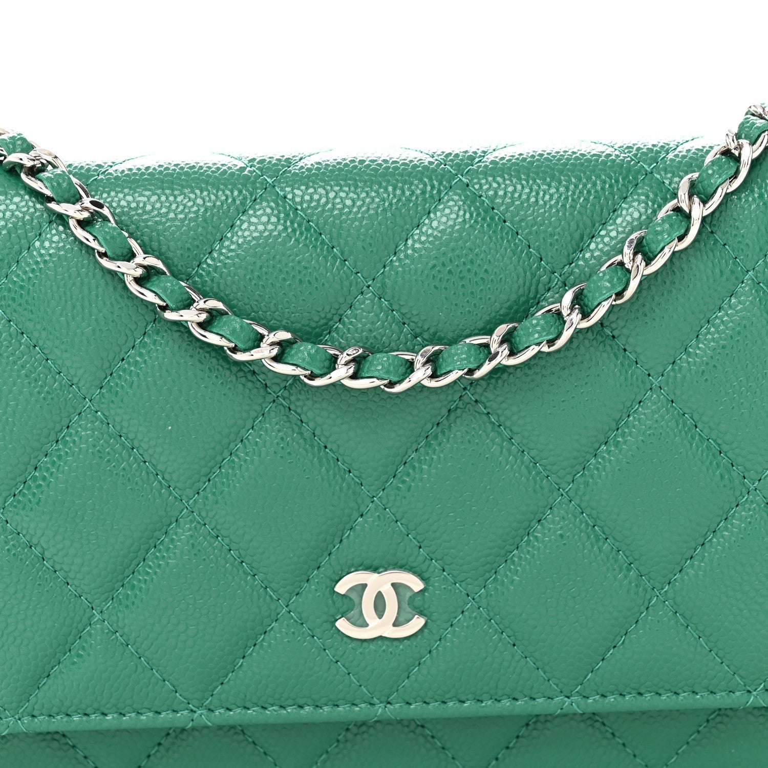 Caviar Quilted Wallet On Chain WOC Green