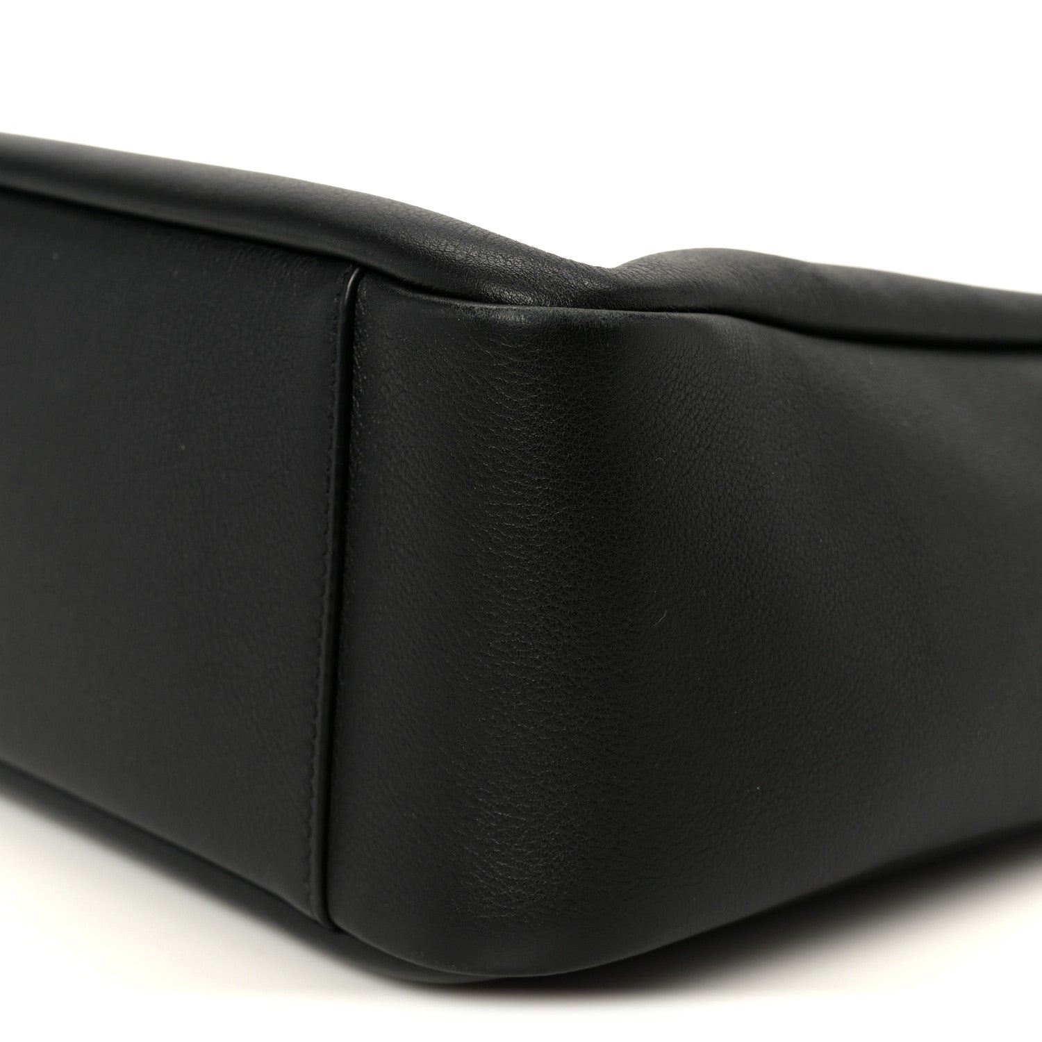 Smooth Calfskin Small Le 5 A 7 Soft Hobo Black