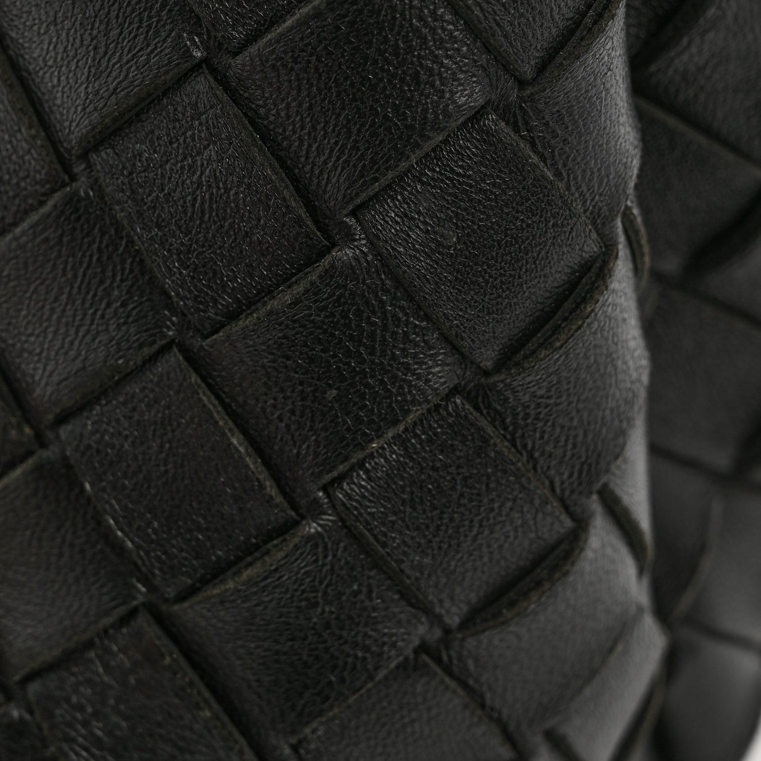 Nappa Intrecciato Medium Andiamo Shoulder Bag Black