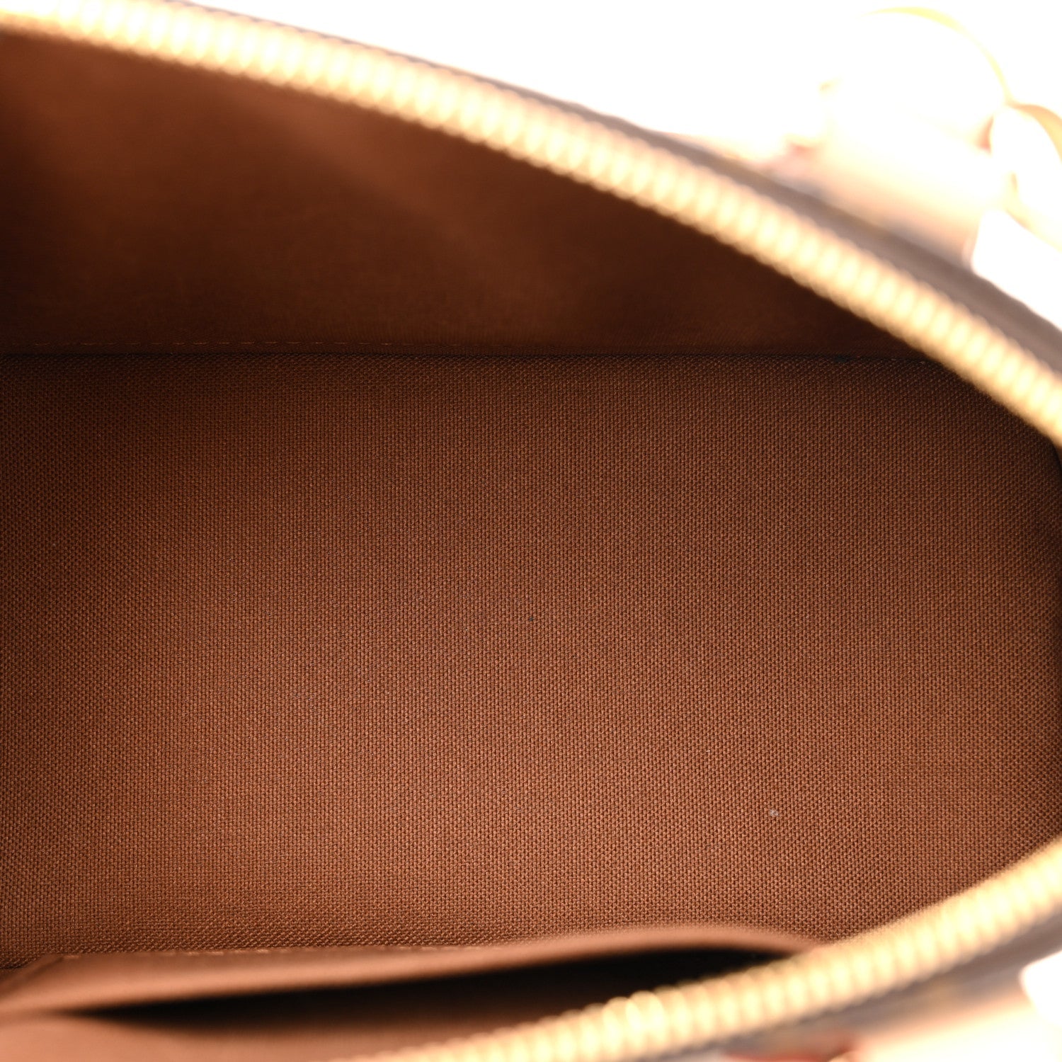 Monogram Alma BB