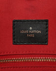 Reverse Monogram Giant Onthego MM