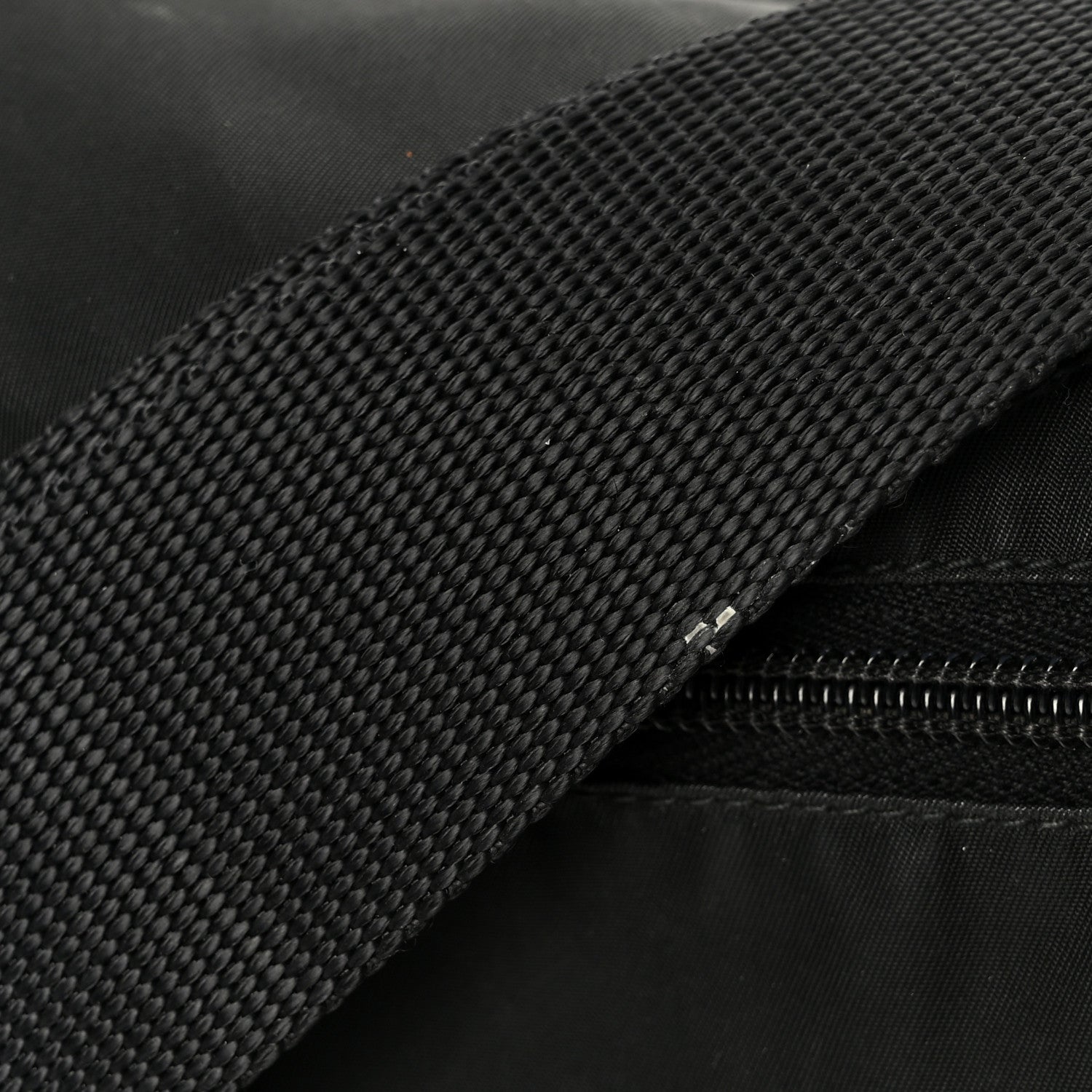 Tessuto Nylon Saffiano Double Buckle Messenger Shoulder Bag Black