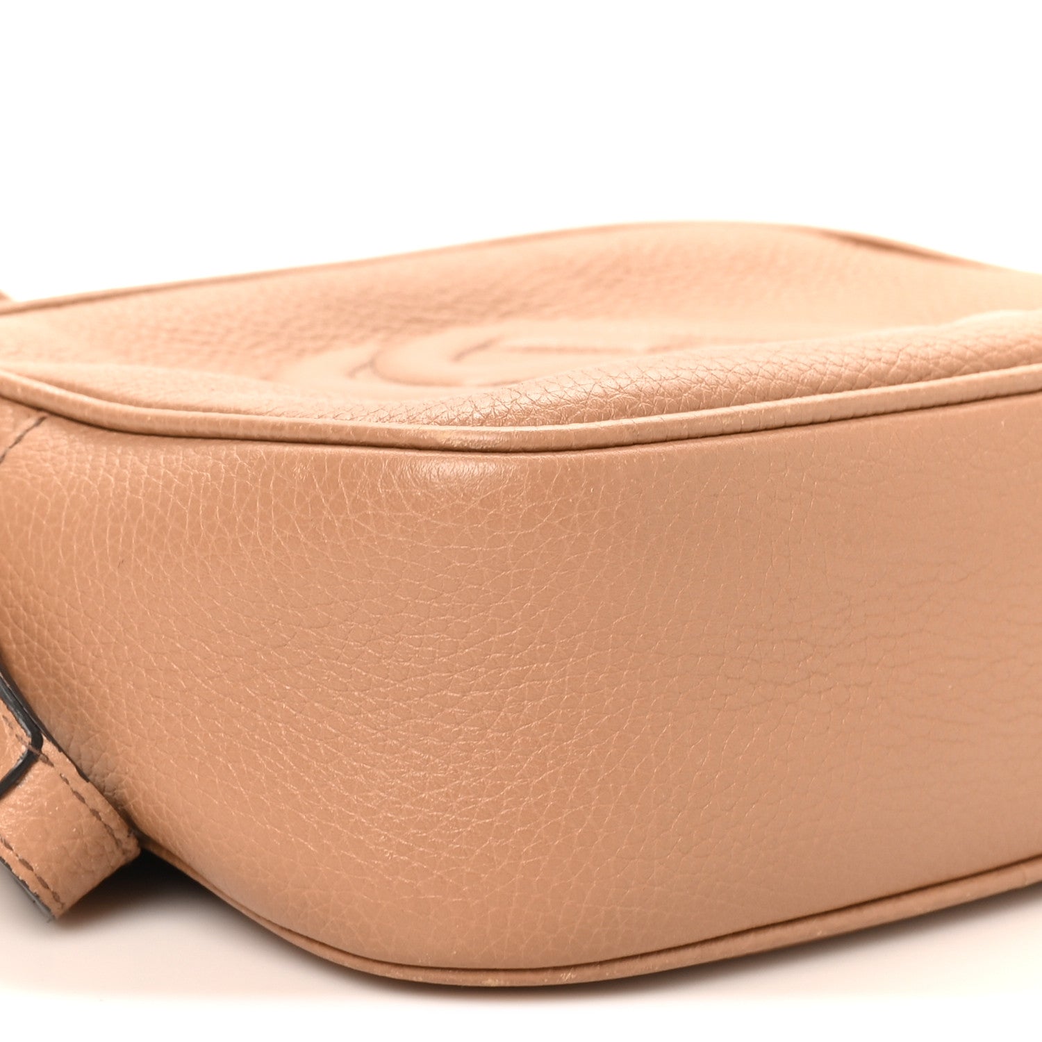 Pebbled Calfskin Small Soho Disco Bag Camelia