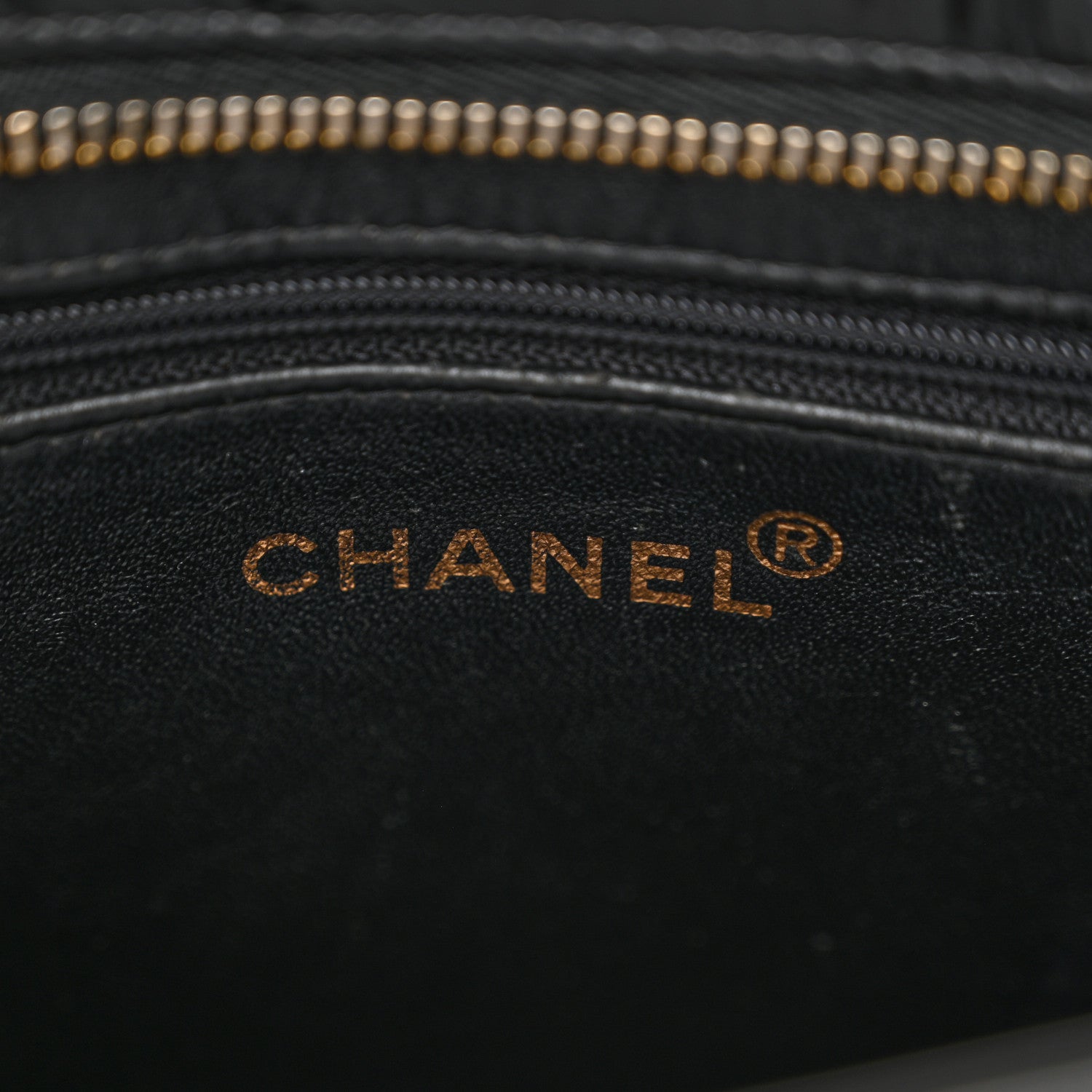 Patent Medallion Tote Black