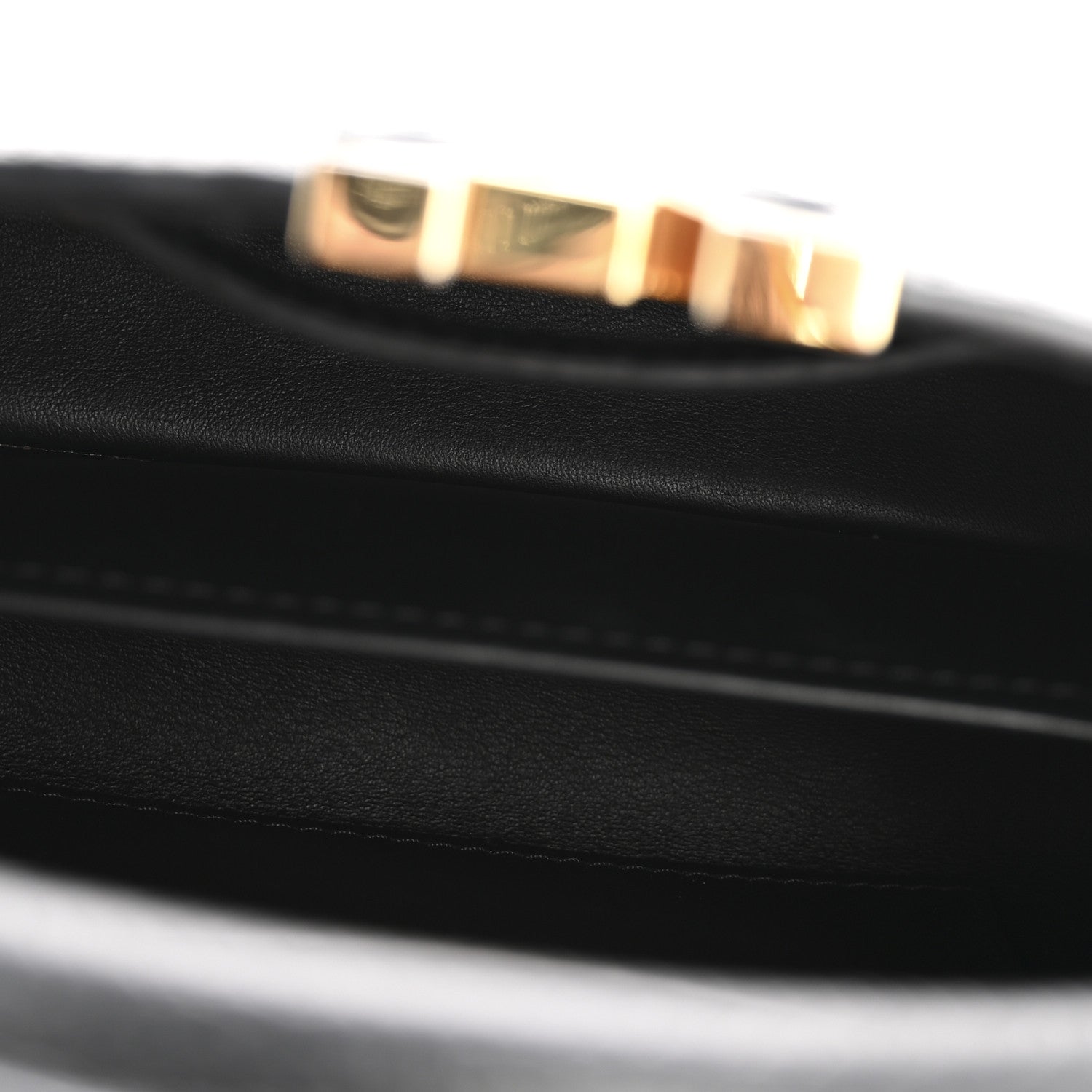 Taurillon Mini Capucines Black