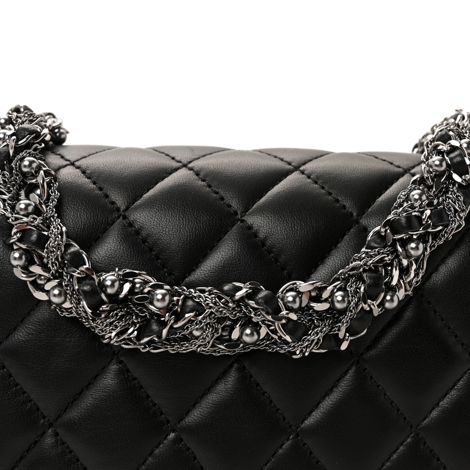 Lambskin Quilted Medium Westminster Pearl Flap Black