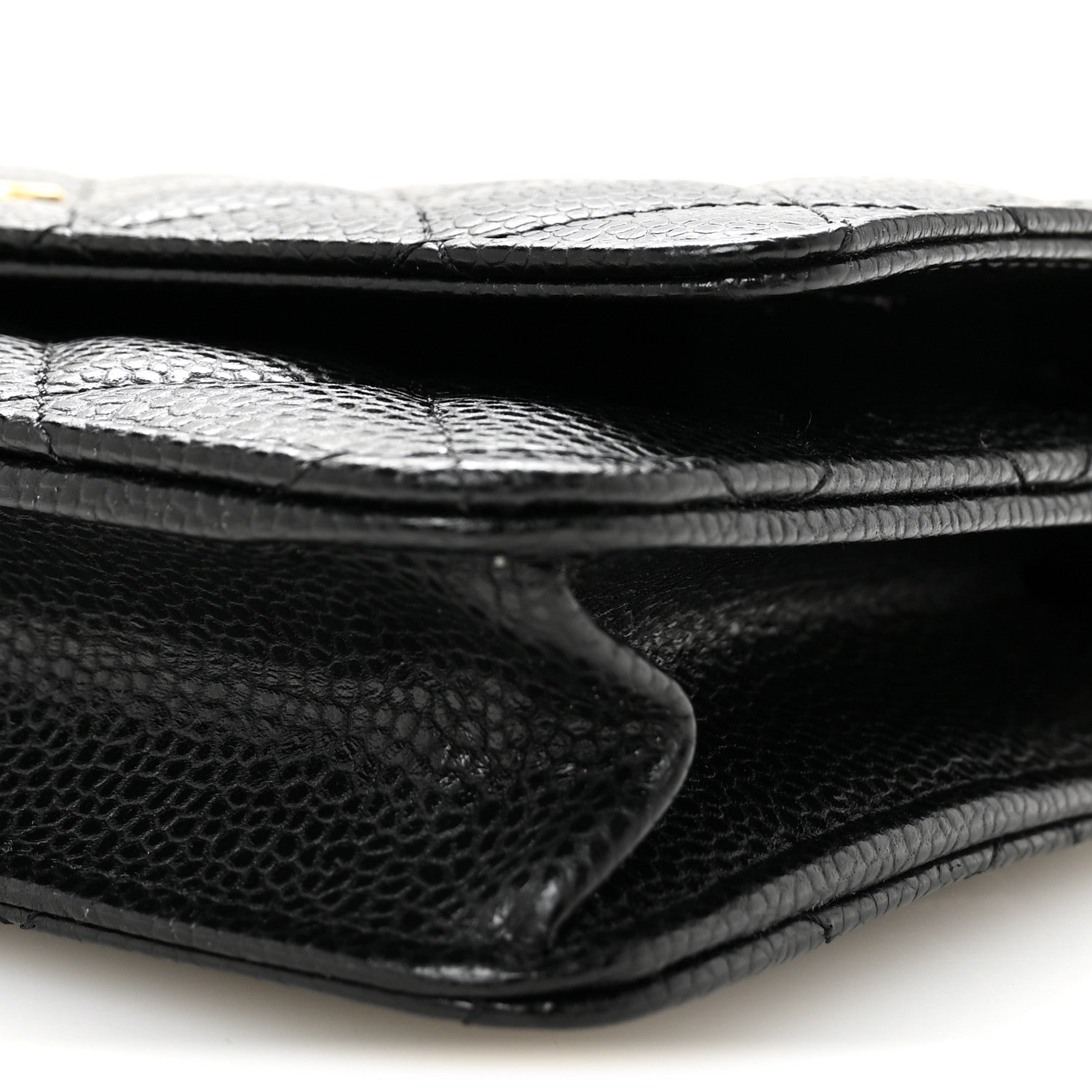 Caviar Quilted CC Turnlock Wallet On Chain WOC Black