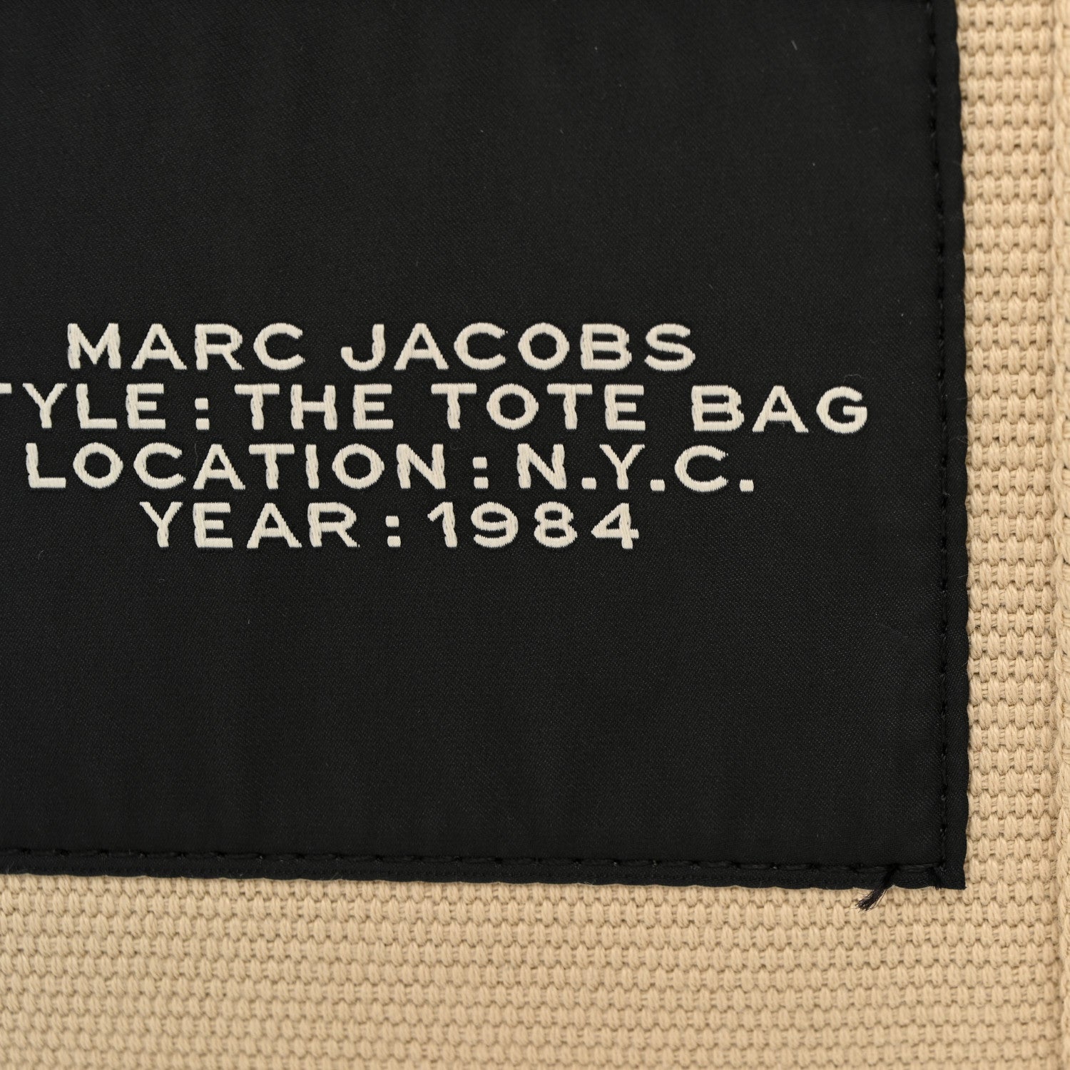 Jacquard Medium The Traveler Tote Bag Warm Sand
