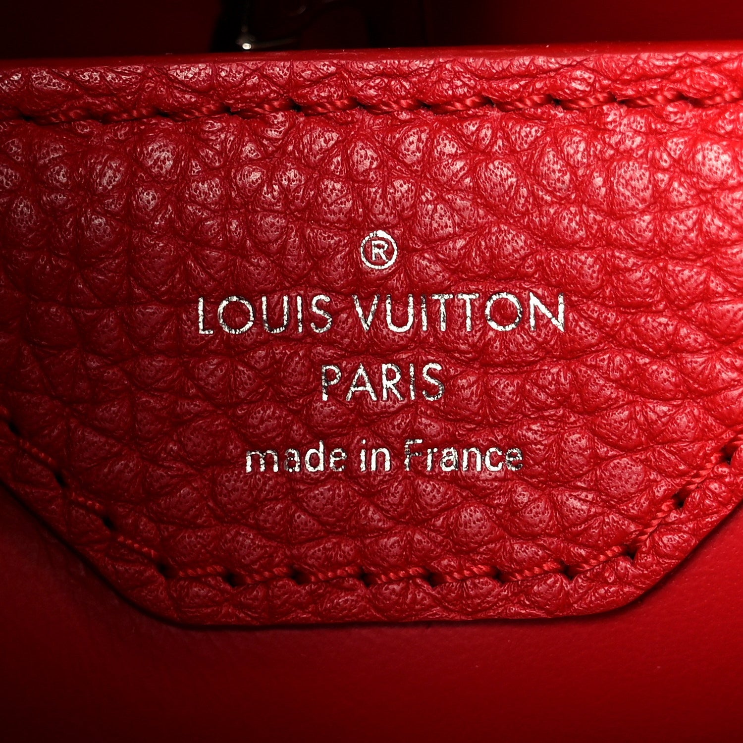 Taurillon Capucines BB Scarlet Red