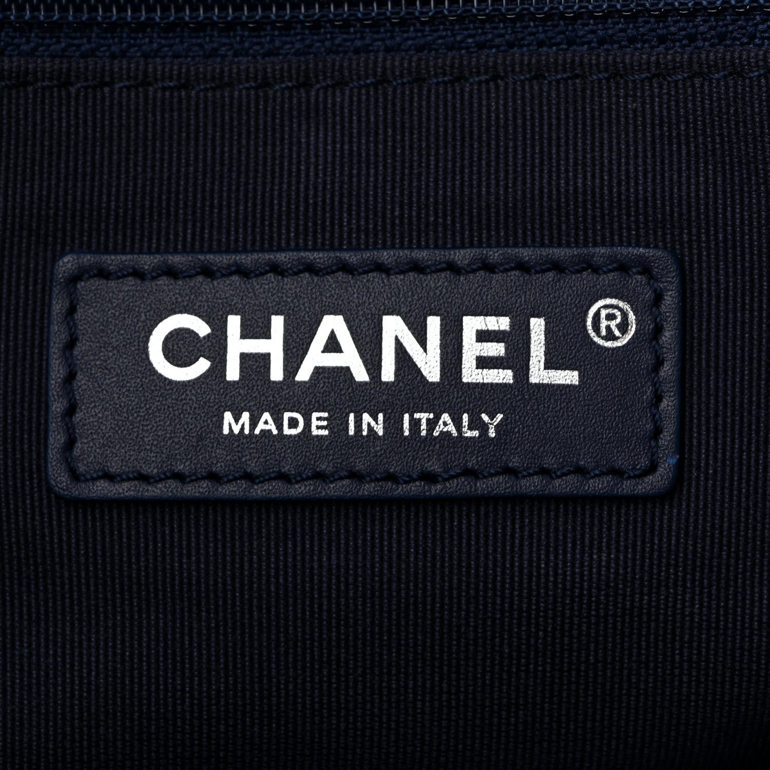 Calfskin Medium Deauville Navy
