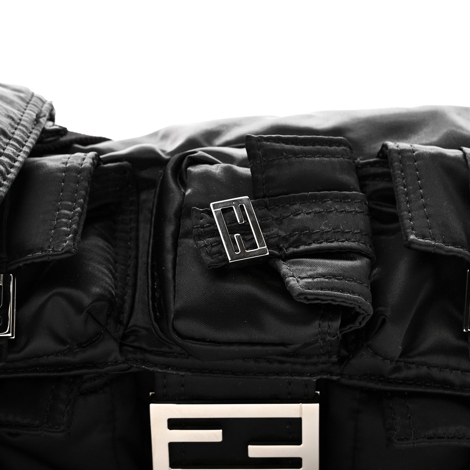 Econyl Cuoio Romano Multipocket Baguette Black
