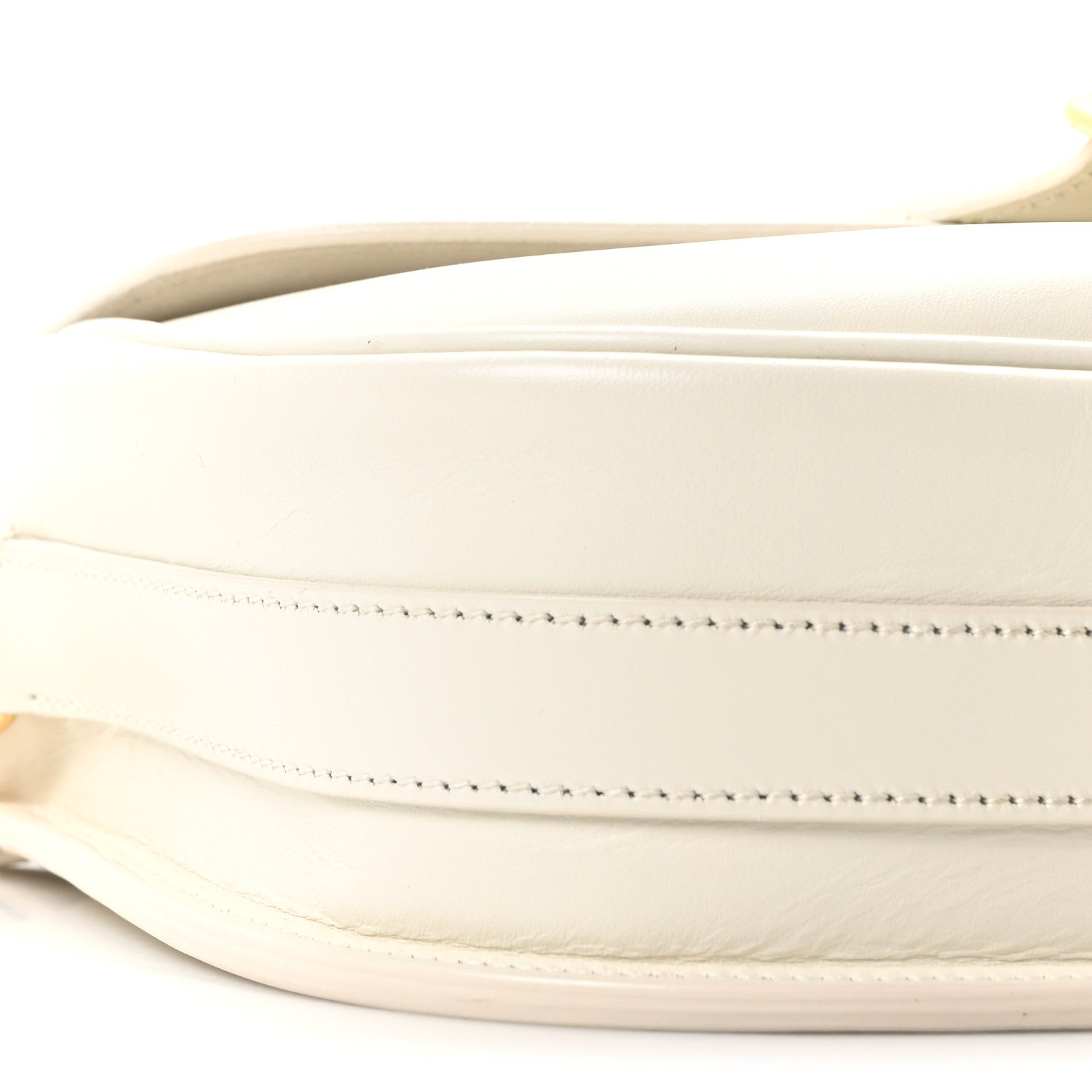 Box Calfskin Medium Bobby Flap Latte